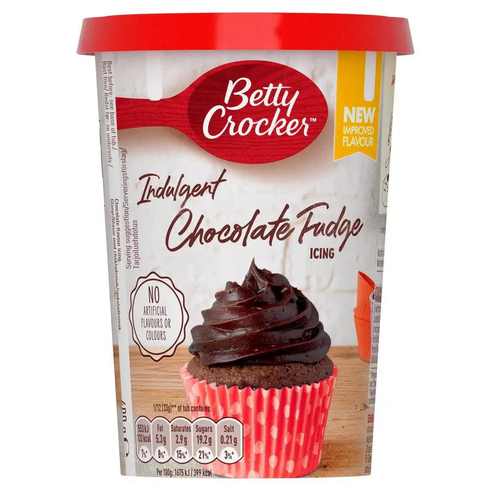Betty Crocker Poleva Čokoládový Fudge 400g - OhMyCandyBox